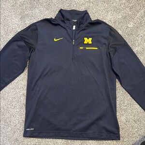 Nike Michigan Wolverines U of M Dri-FIT Navy Pullover